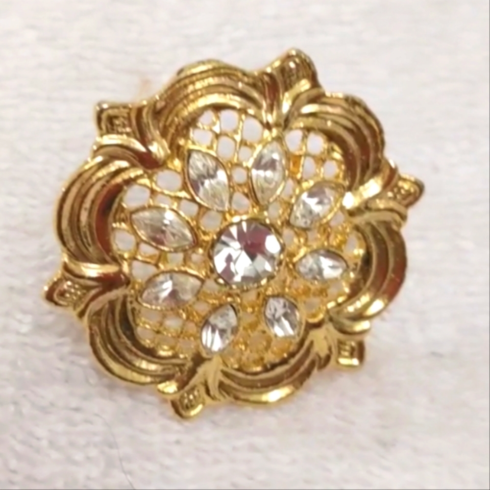 Gold Tone Flower Crystal Pin